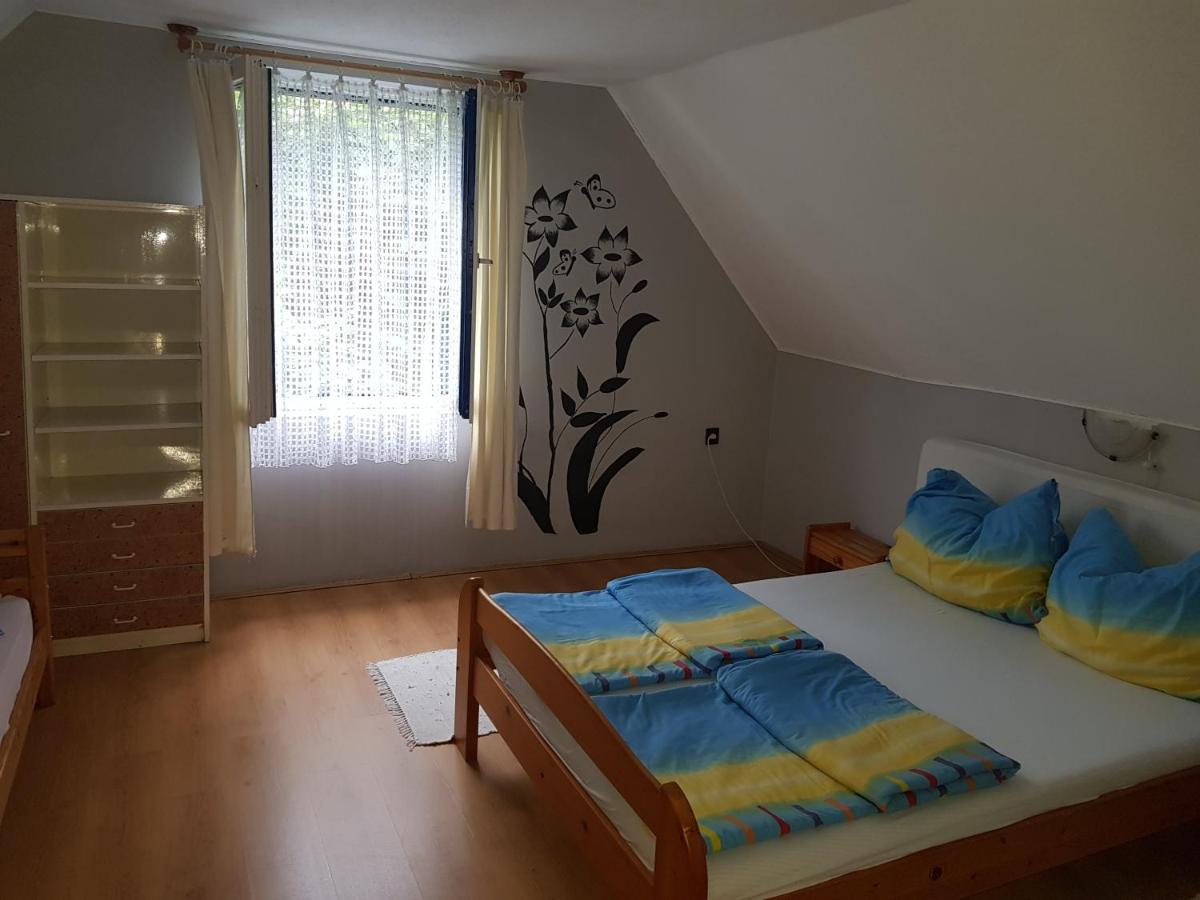 Aron Apartman Badacsonytomaj Eksteriør bilde
